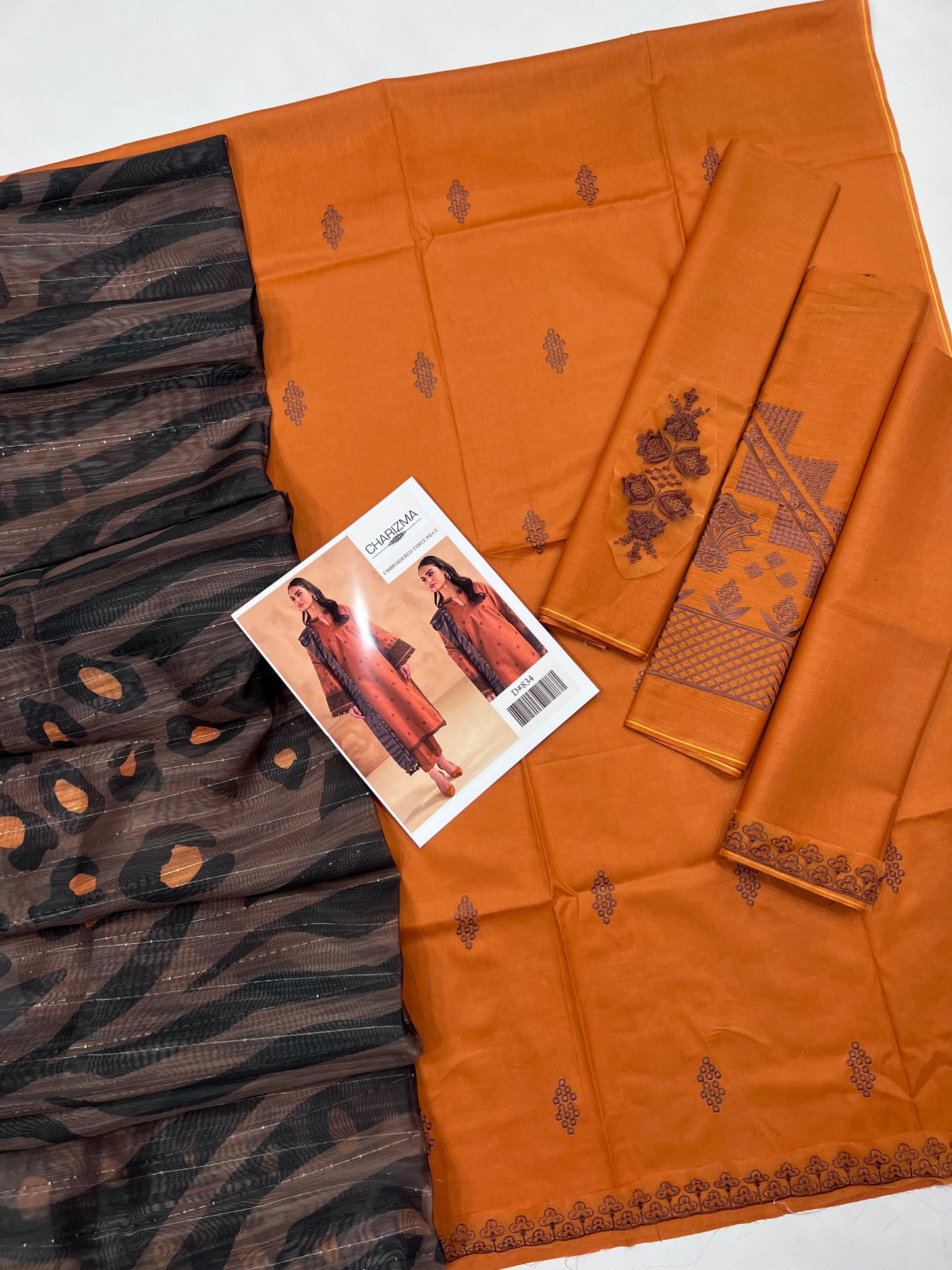 CHARIZMA LAWN WITH DIGITAL Diamond DUPATTA