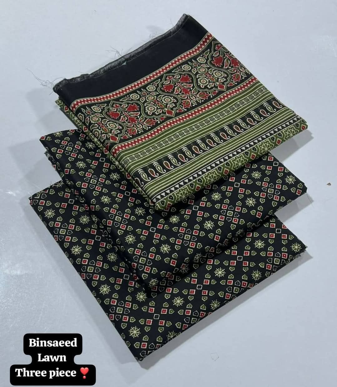 BIN SAEED LAWN 3 PIECE