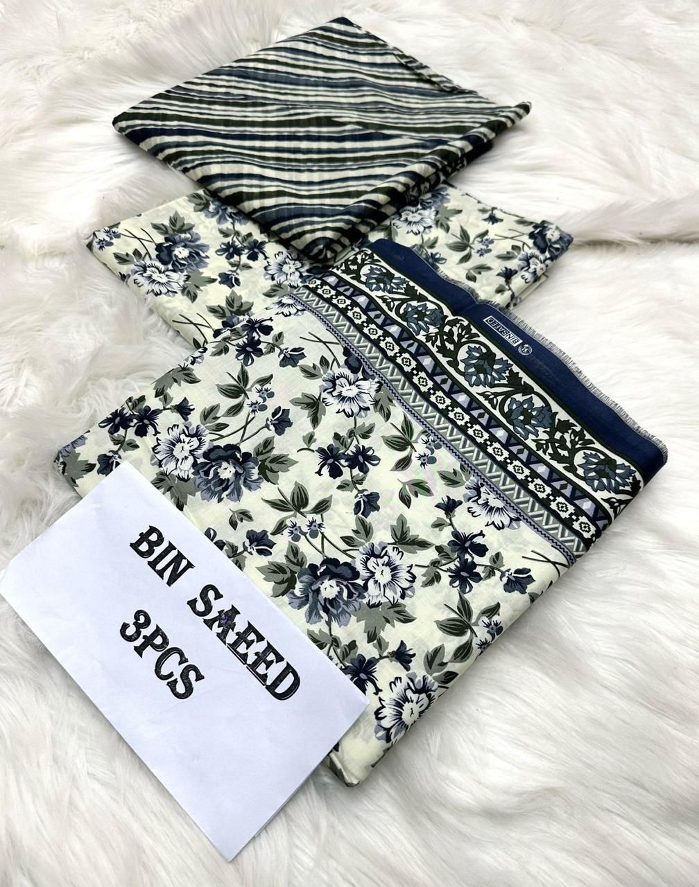 BIN SAEED LAWN 3 PIECE